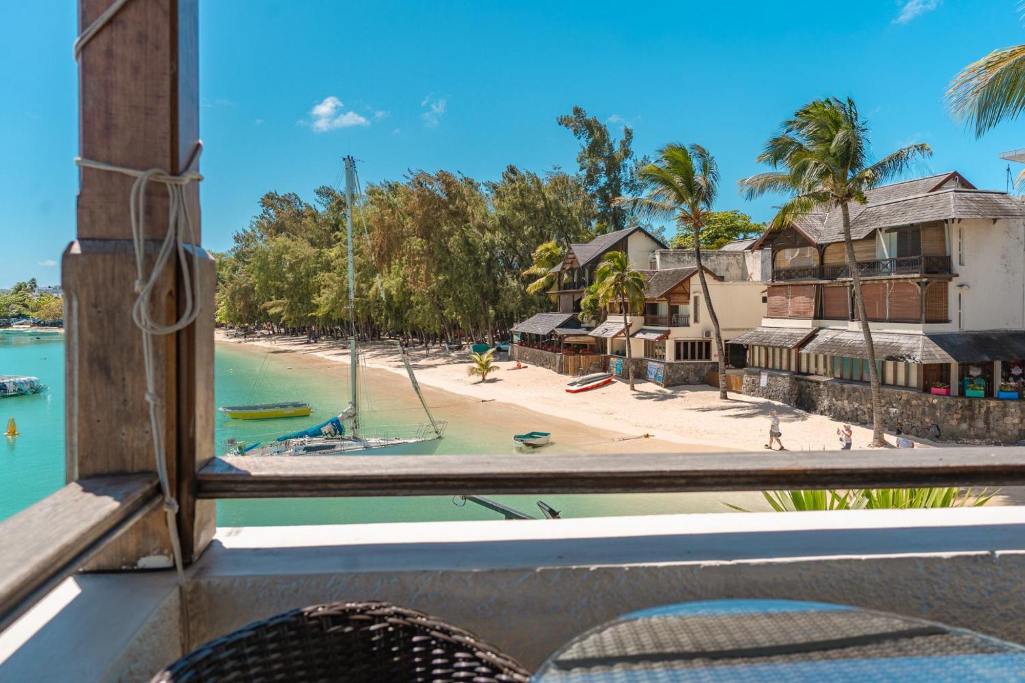 Beachfront Luxurious Stunning Sunset Boulevard Apartment, Grand Bay Ngoại thất bức ảnh