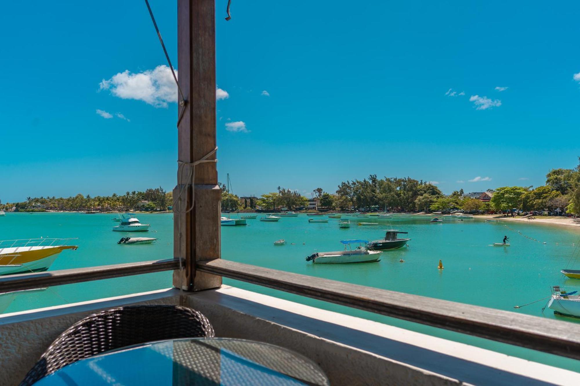 Beachfront Luxurious Stunning Sunset Boulevard Apartment, Grand Bay Ngoại thất bức ảnh
